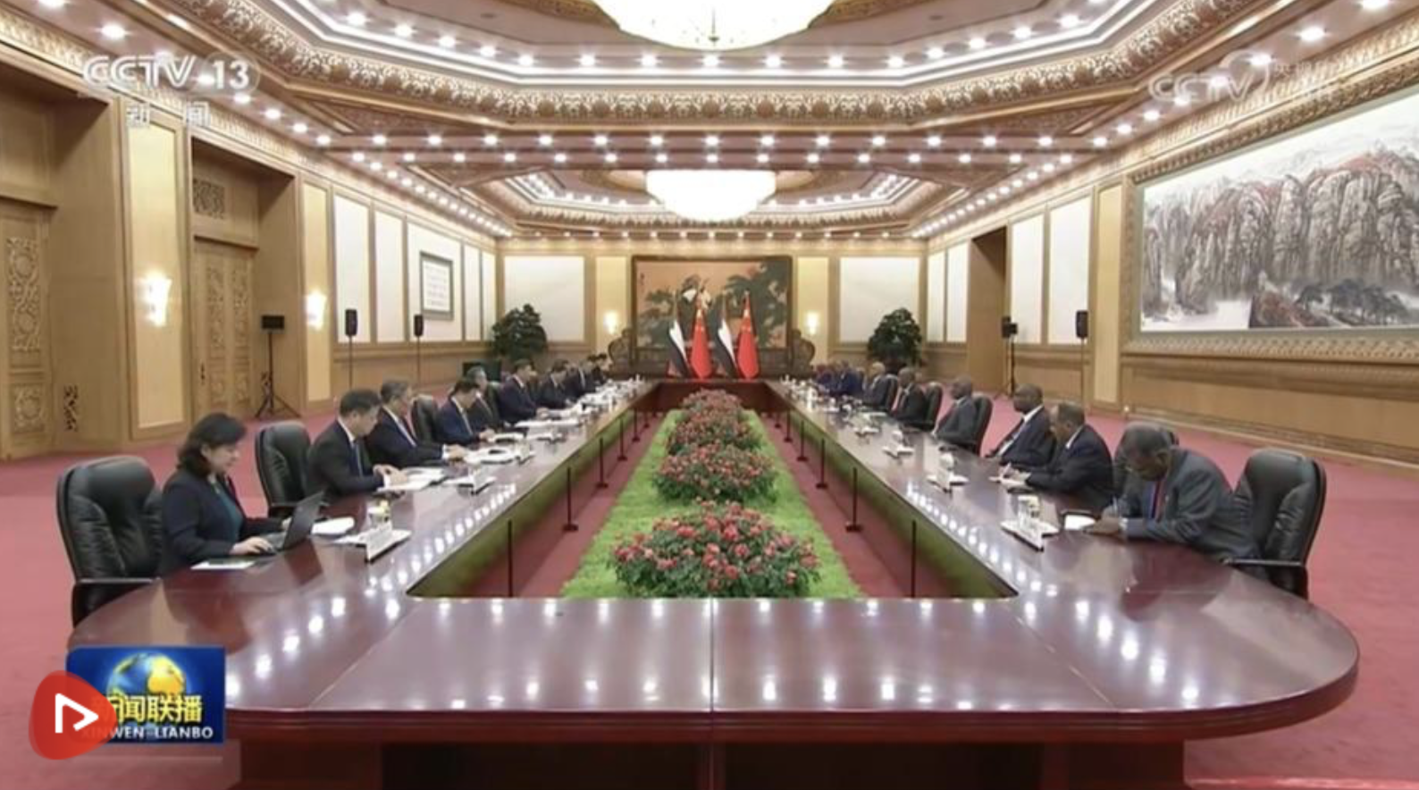 習(xí)近平會(huì)見(jiàn)蘇丹主權(quán)委員會(huì)主席布爾漢