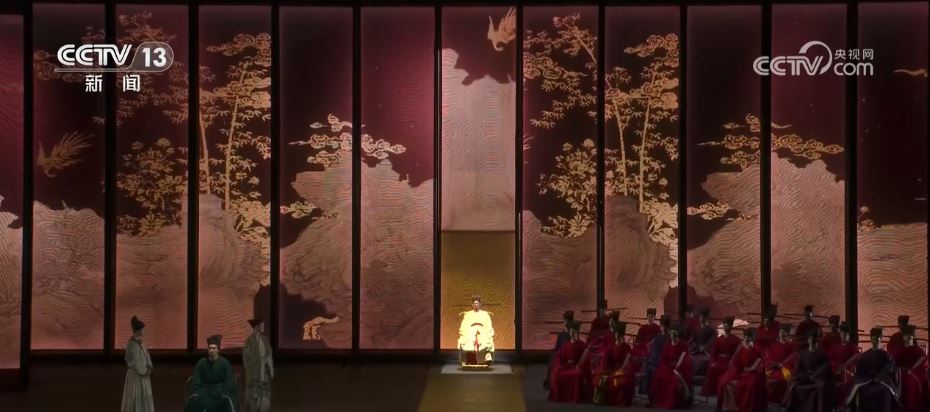為了一場(chǎng)表演奔赴一座城 “演出+文旅”亮點(diǎn)紛呈 文化消費(fèi)熱潮涌動(dòng)_新聞?lì)l道